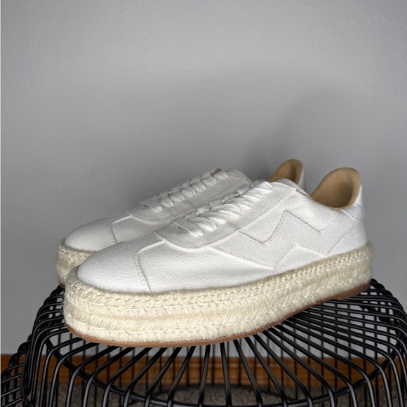 Stuart Weitzman Daryl Espadrille Sneakers White Size 9.5 Like New Condition - Picture 2 of 9